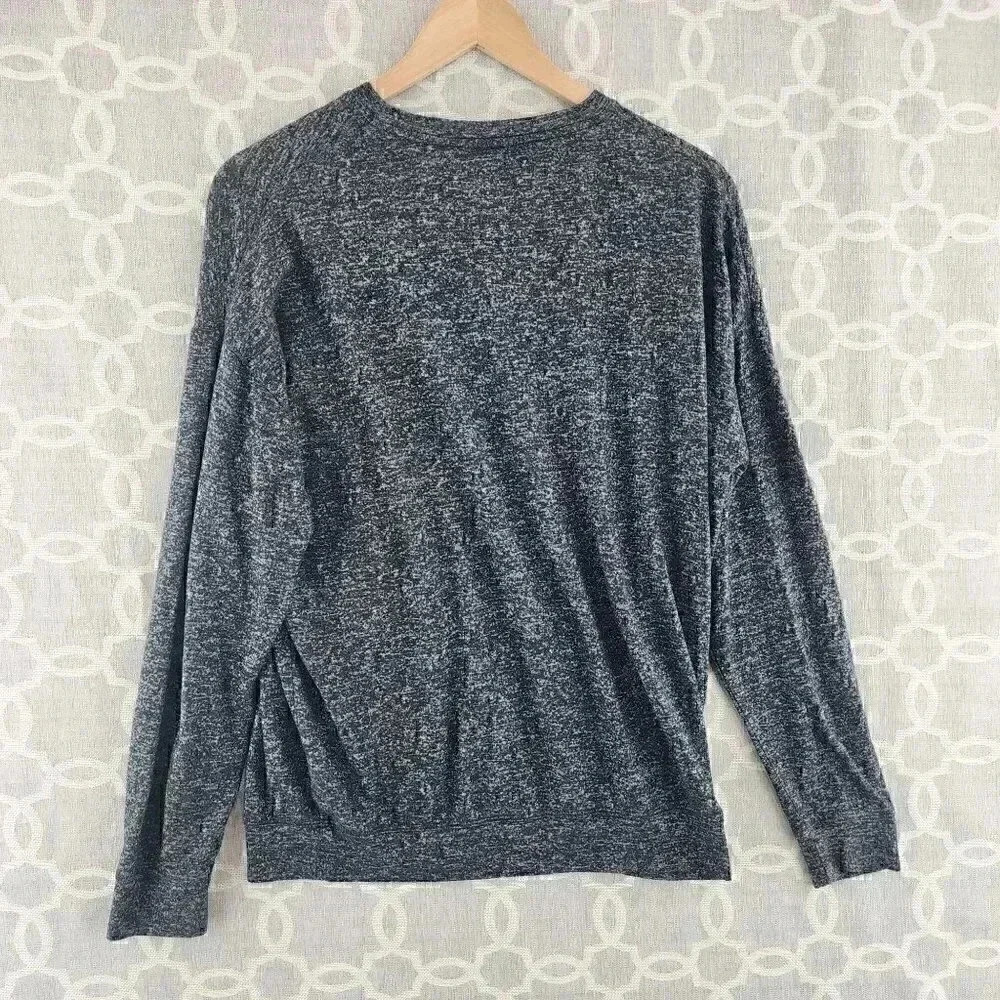 Athleta Round Neck Long sleeve Pullover Athletic Women's Shirt XS - Picture 2 of 8